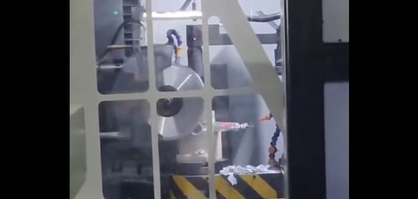 Automatic CNC Sawing Machine