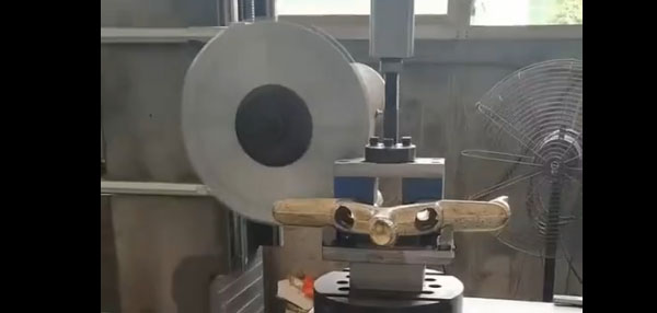 Automatic CNC Sawing Machine